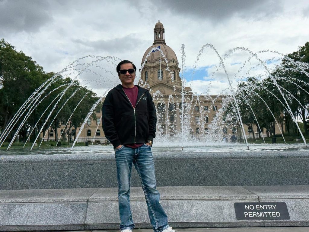 Nabeel Zafar Breaks Into Tears Remembering Late Parents