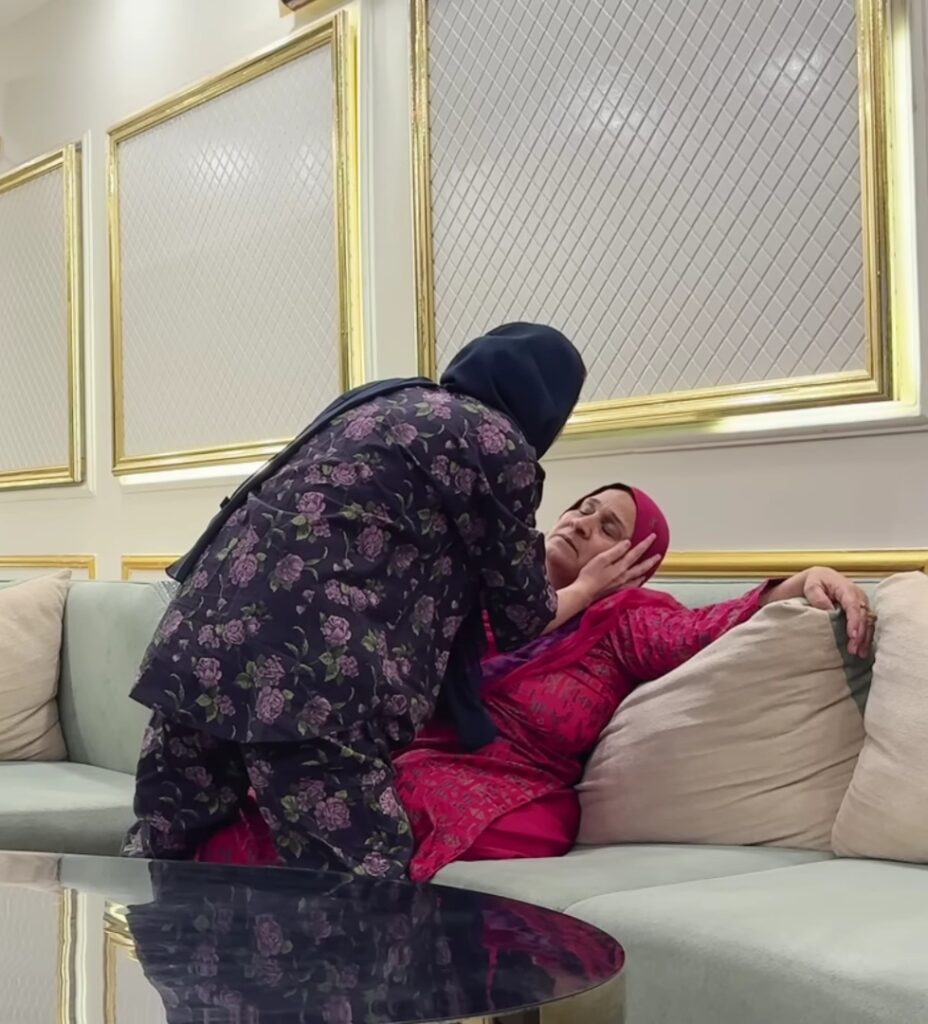 Rajab Butt’s Mother Under Severe Criticism