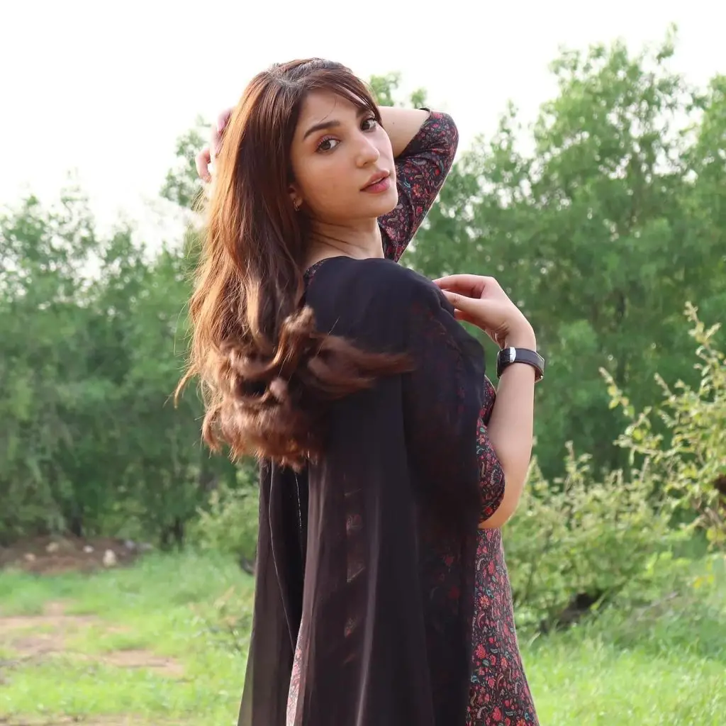 12 Pakistani Stars Who Shine Beyond Social Media