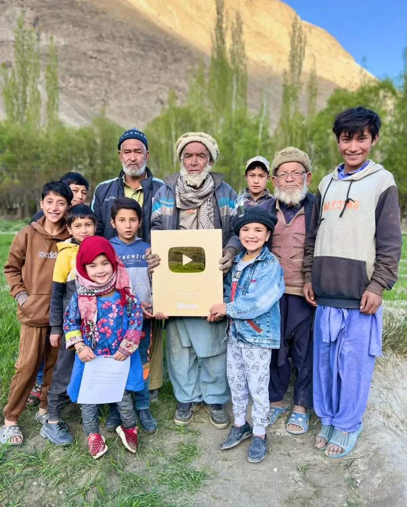 Shirazi Vlogs Earns Massive Praise & Respect