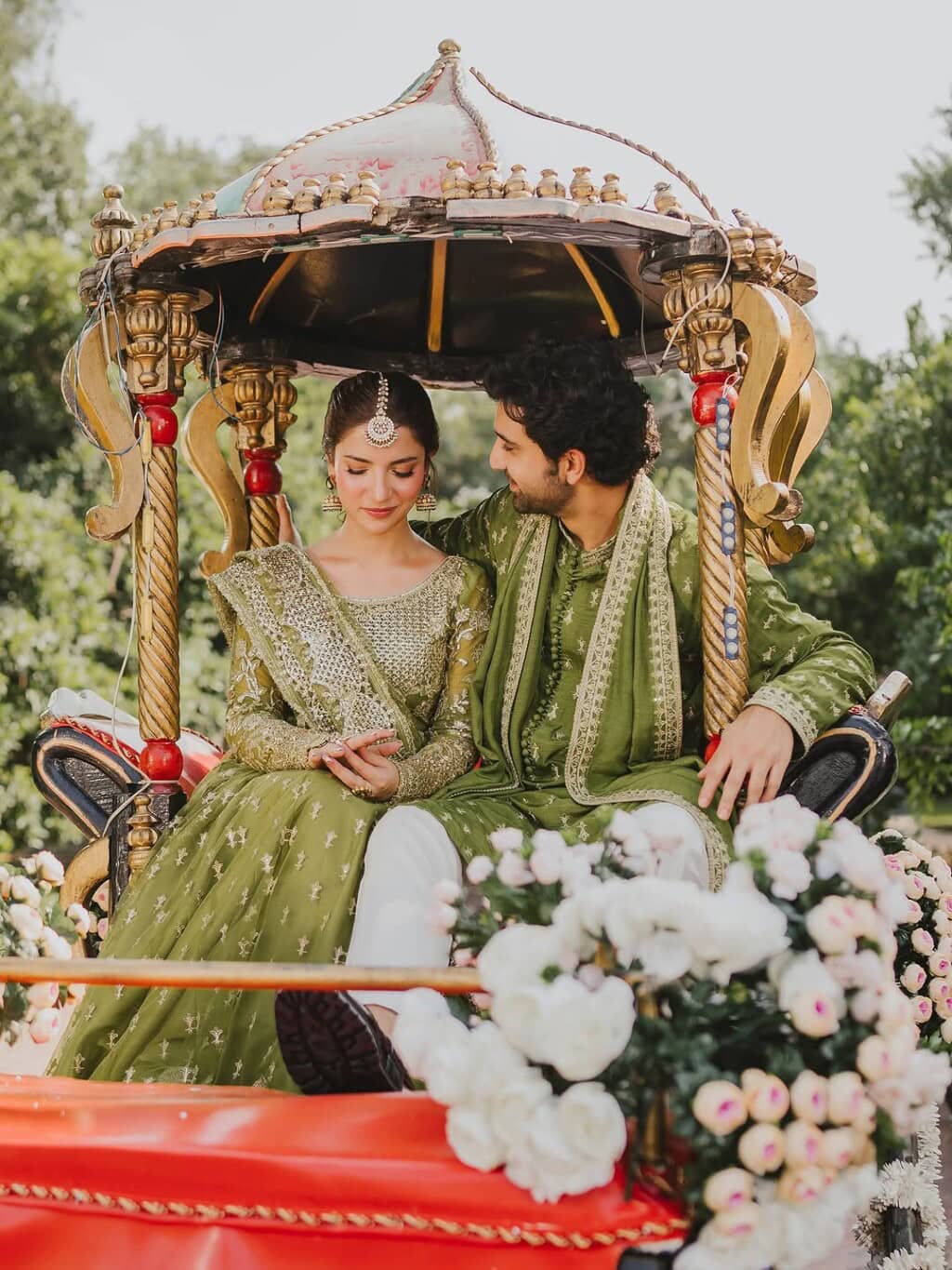 Dananeer Mobeen and Ahad Raza Mir’s Romantic Photoshoot