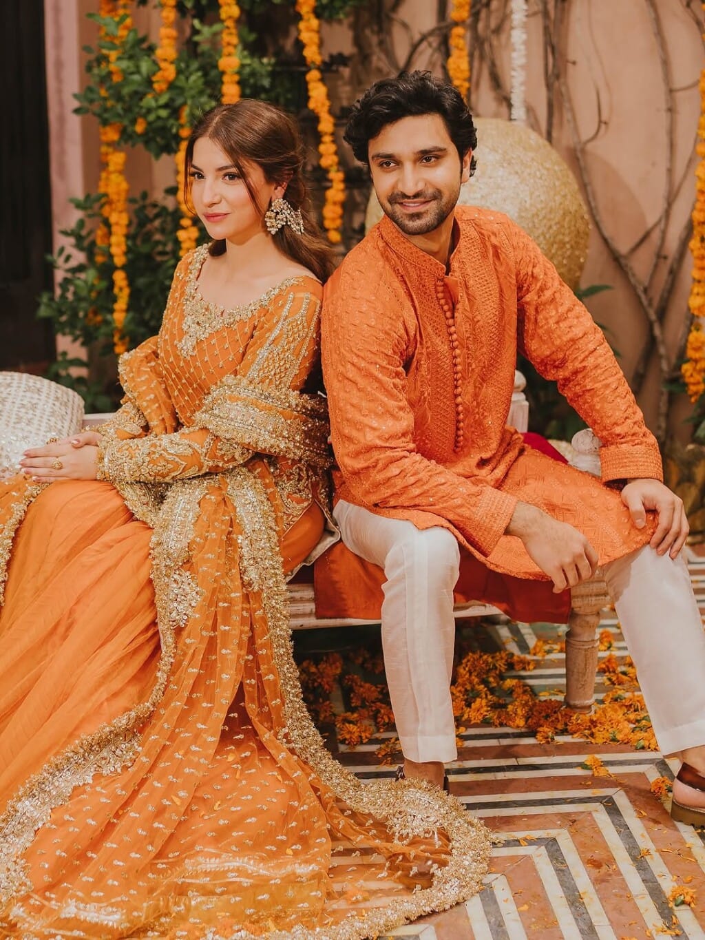 Dananeer Mobeen and Ahad Raza Mir’s Romantic Photoshoot