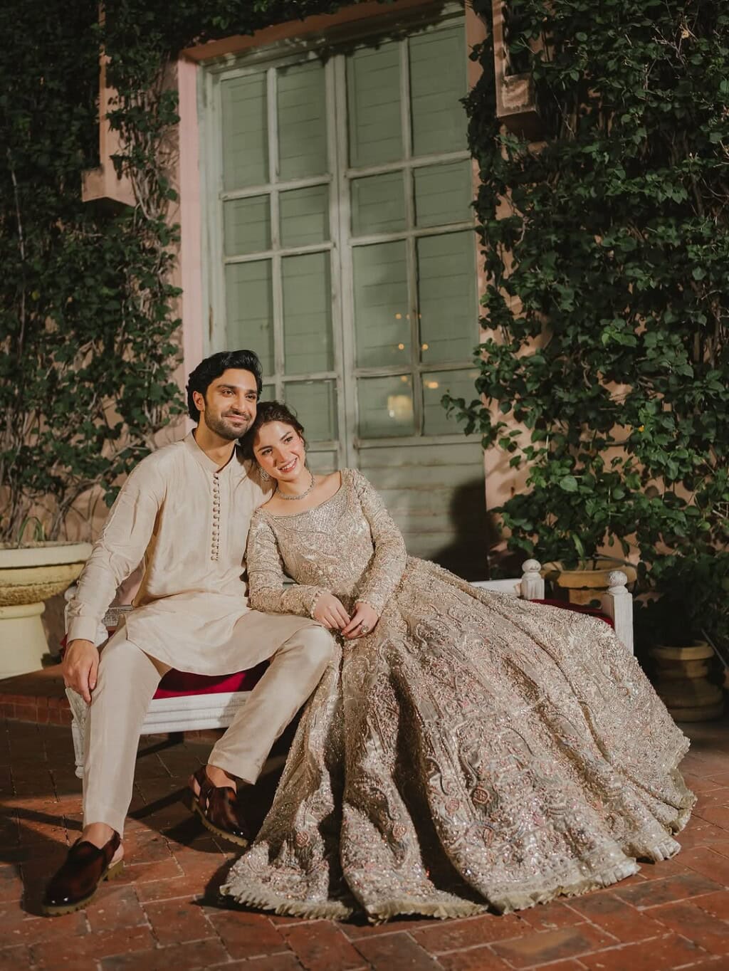 Dananeer Mobeen and Ahad Raza Mir’s Romantic Photoshoot