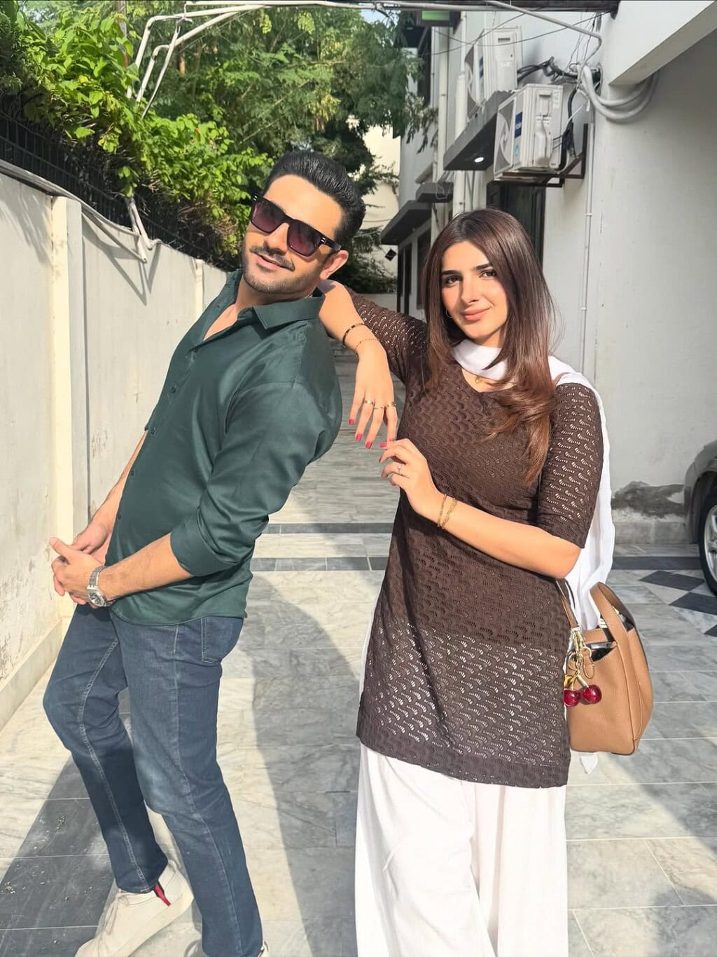 Laadli Fame Vaneeza Sattar Bids Farewell to Her First Project Laadli Fame Vaneeza Sattar Bids Farewell to Her First Project