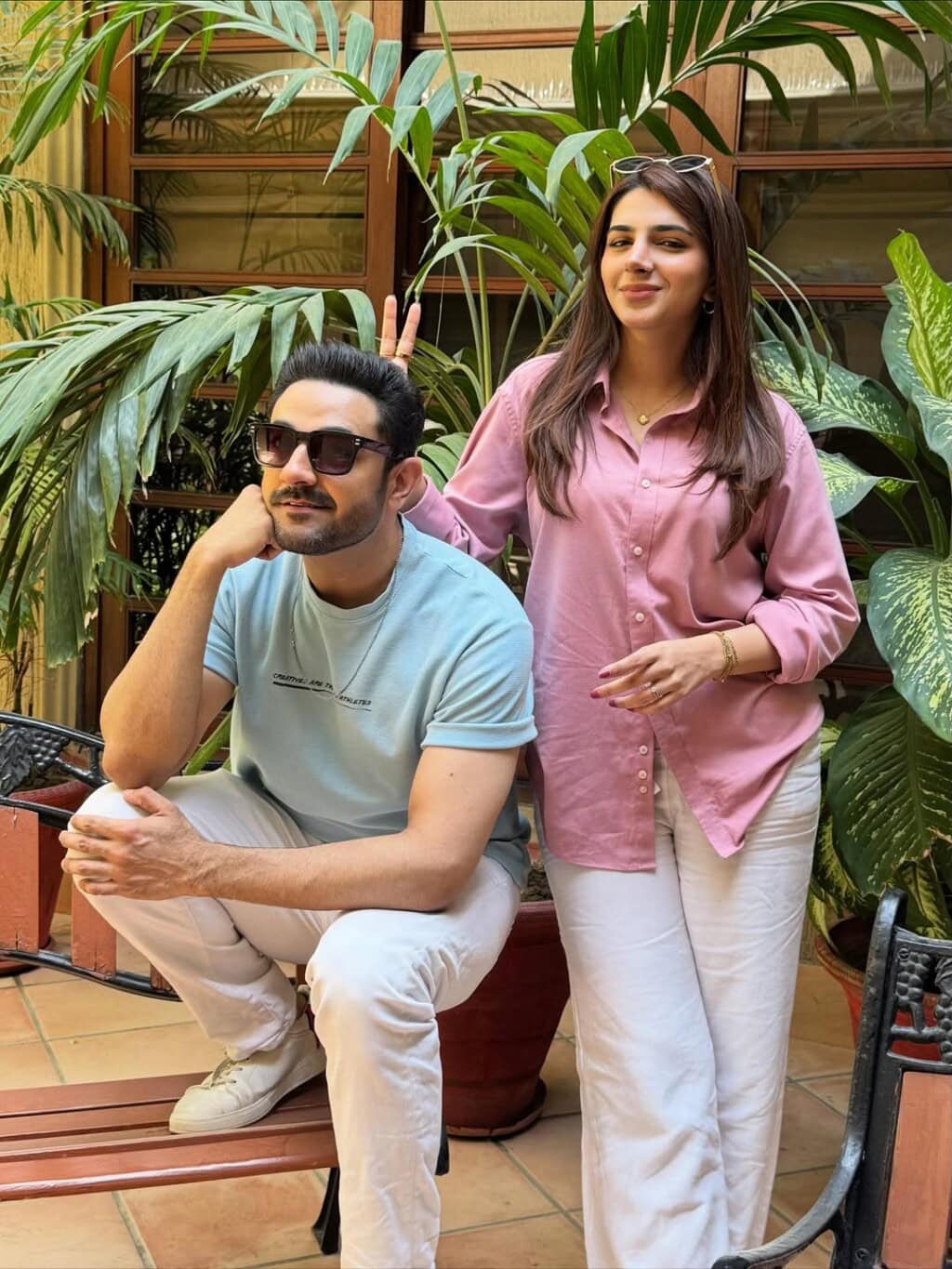 Laadli Fame Vaneeza Sattar Bids Farewell to Her First Project Laadli Fame Vaneeza Sattar Bids Farewell to Her First Project