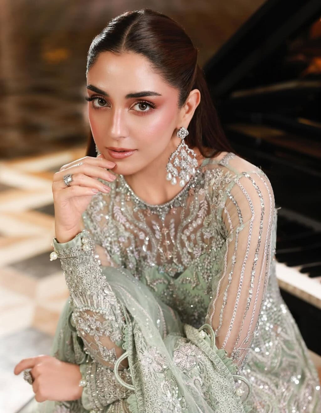 Faiza Saqlain Accuses Maya Ali for Copying Her Designs