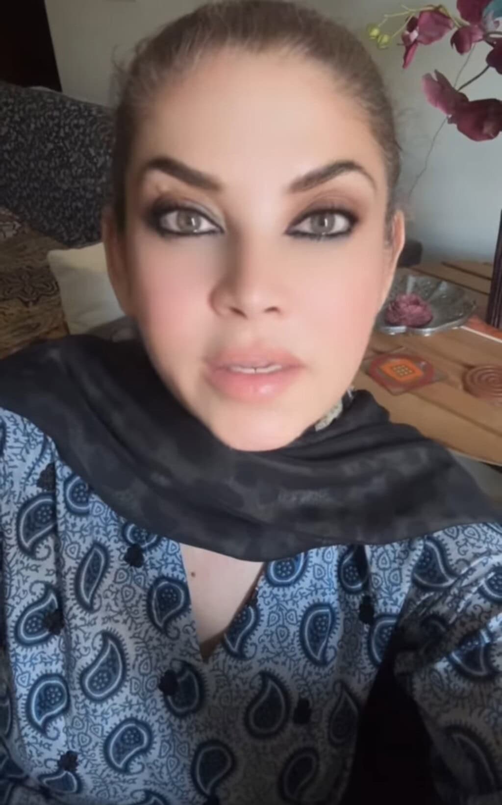 Mishi Khan Calls Out Obscenity in Pakistani Dramas