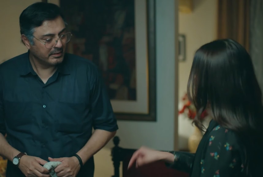 Sharpasand Episode 1 – Nauman Ijaz Steals The Show