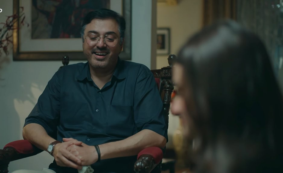 Sharpasand Episode 1 – Nauman Ijaz Steals The Show