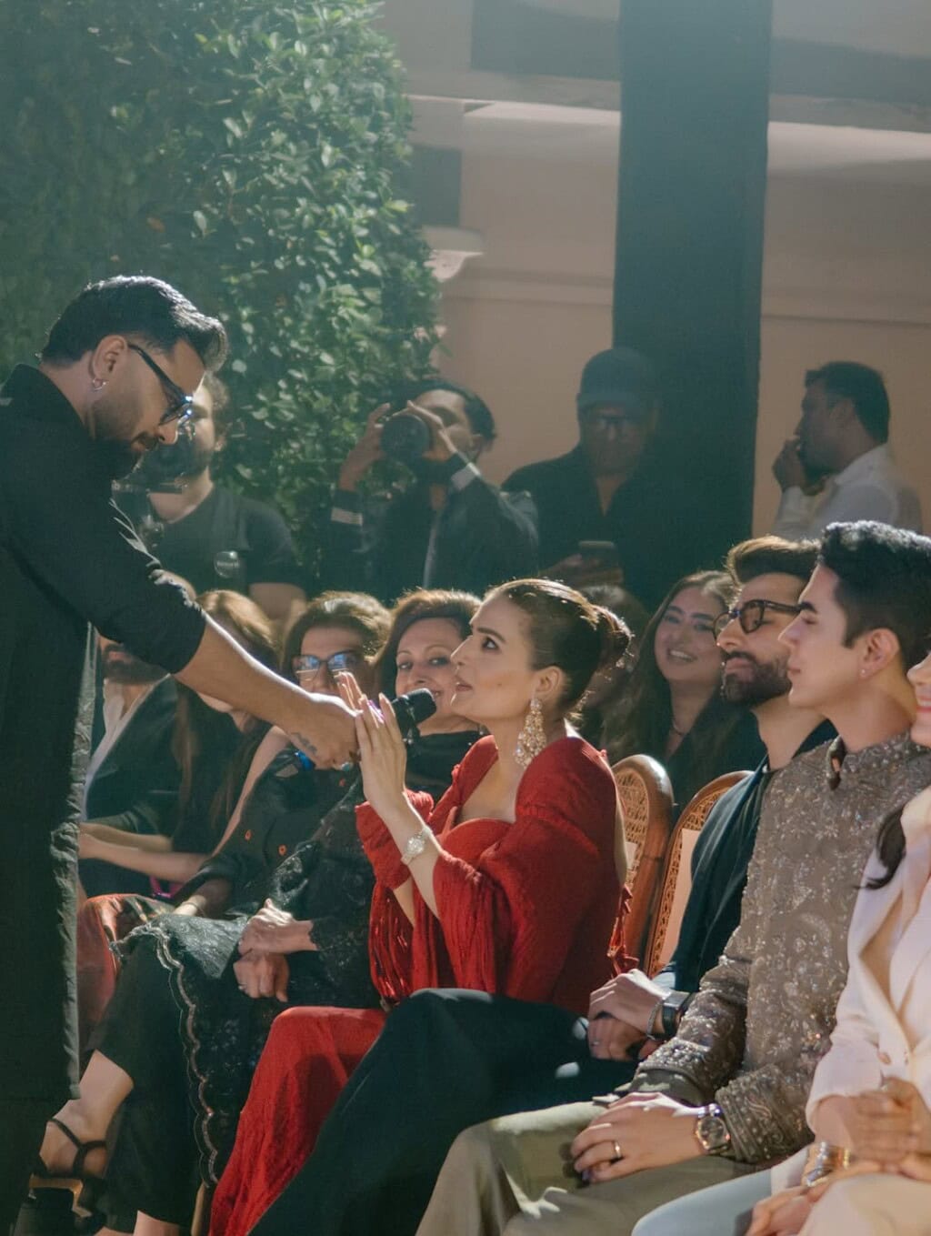 Pictures from Neelofar’s Promotional Event Hosted by Fawad and Mahira