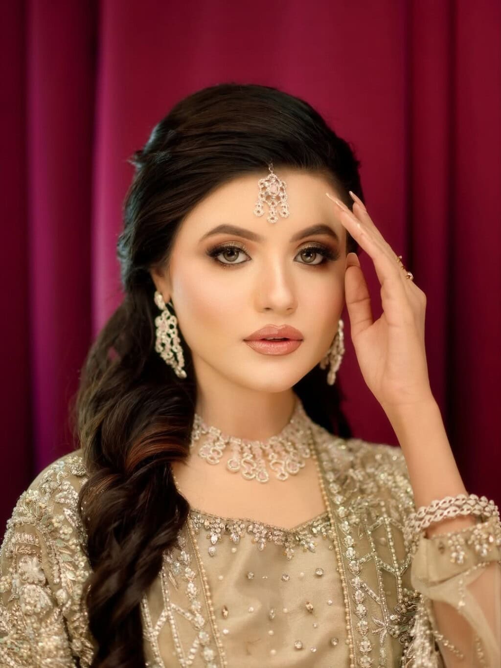 Young Model Romaisa Saeed Passes Away