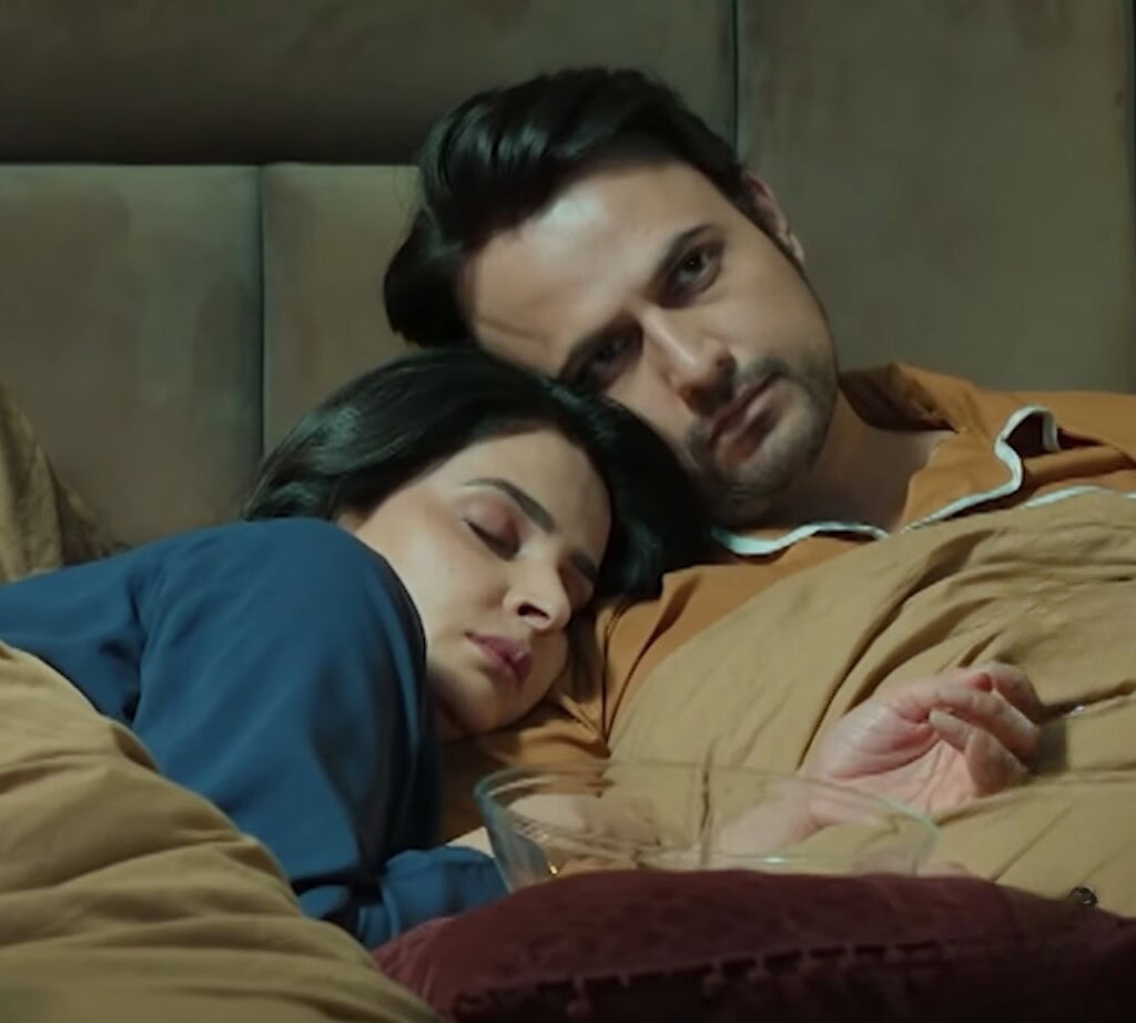 Saba Qamar Talks About Enjoying Romancing on Screen