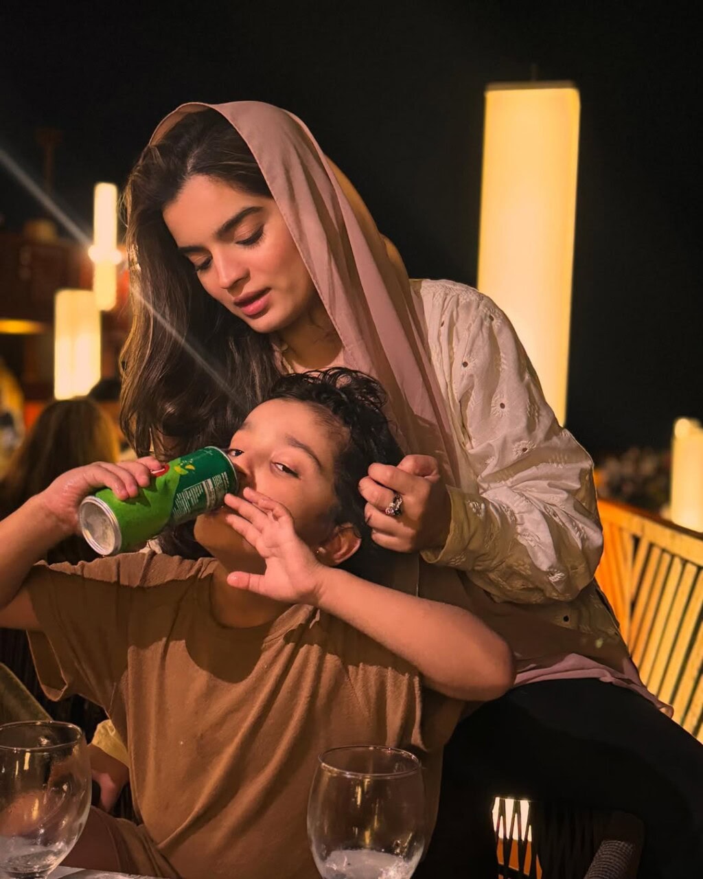 Syeda Aliza Sultan Criticizes Feroze Khan's Approach To Parenting Syeda Aliza Sultan Criticizes Feroze Khan’s Approach To Parenting