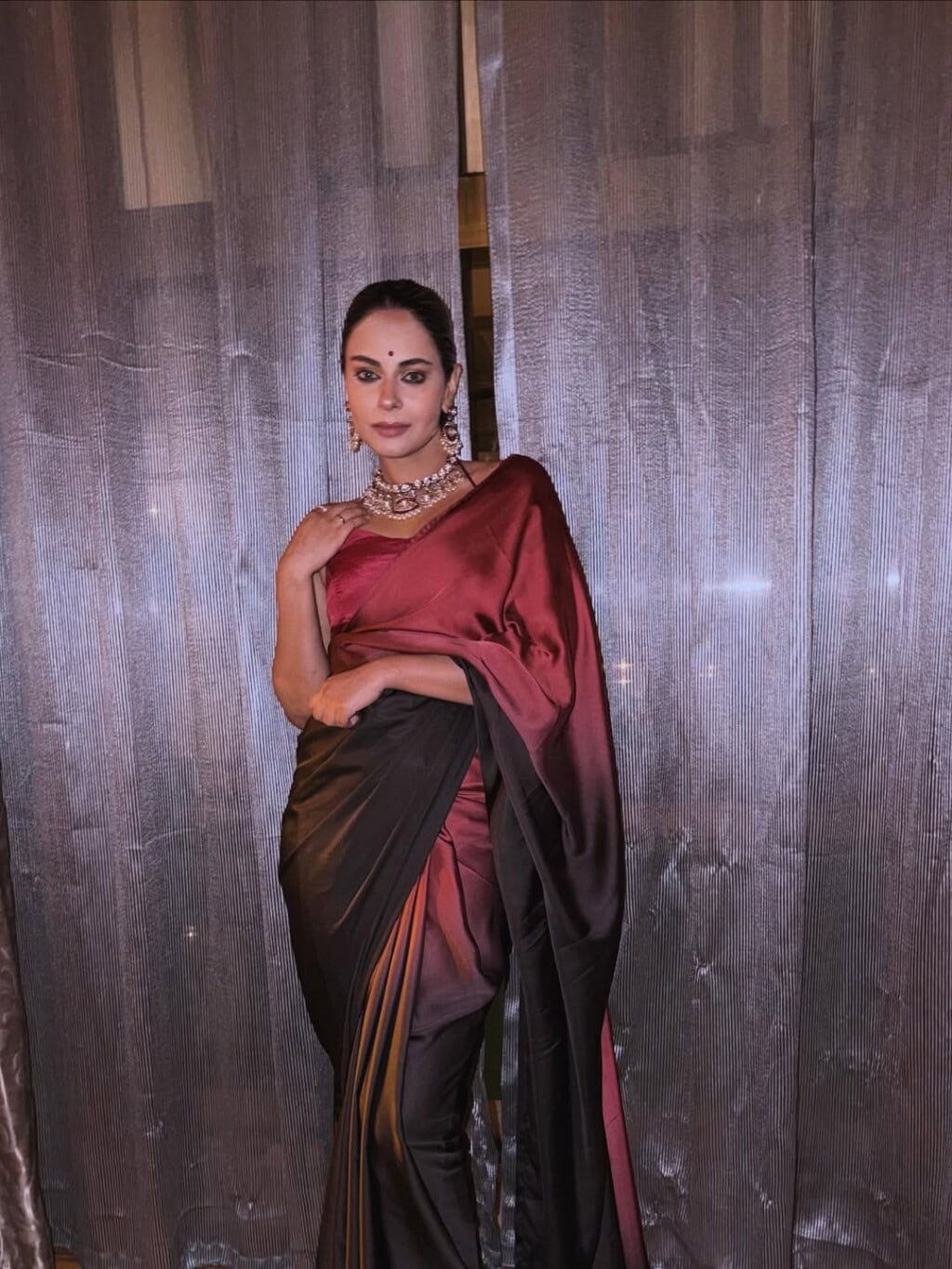 Amar Khan’s Diwali Look Heavily Criticized