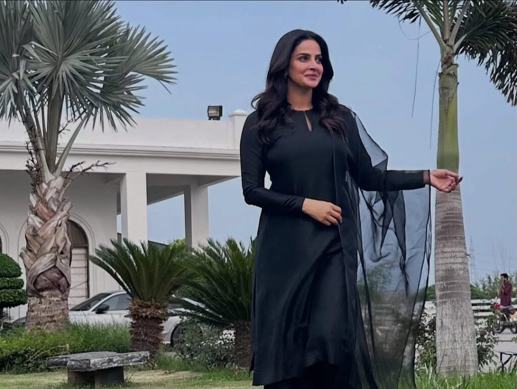 Pamaal Storyline Narrated by Saba Qamar Auto Draft