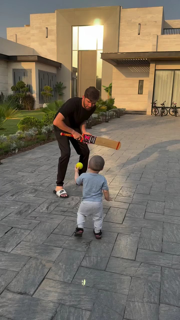 Shaheen Shah Afridi’s Cricket Practice Video With Son