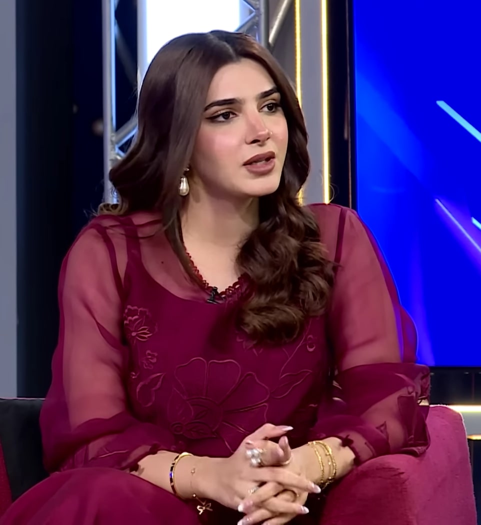 Vaneeza Sattar Asks People To Not Medicate During Depression
