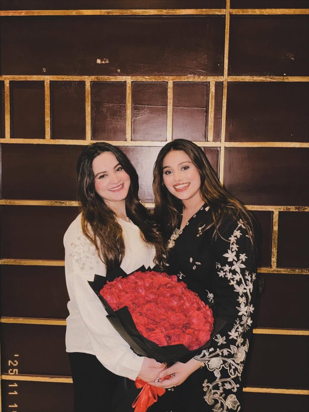 Aiman Khan & Minal Khan Celebrate 27th Birthday Together
