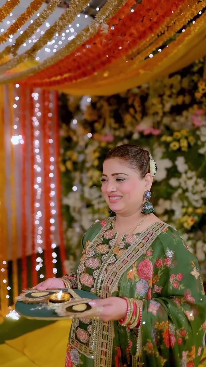 Rabeeca Khan Mayon Pictures & Videos