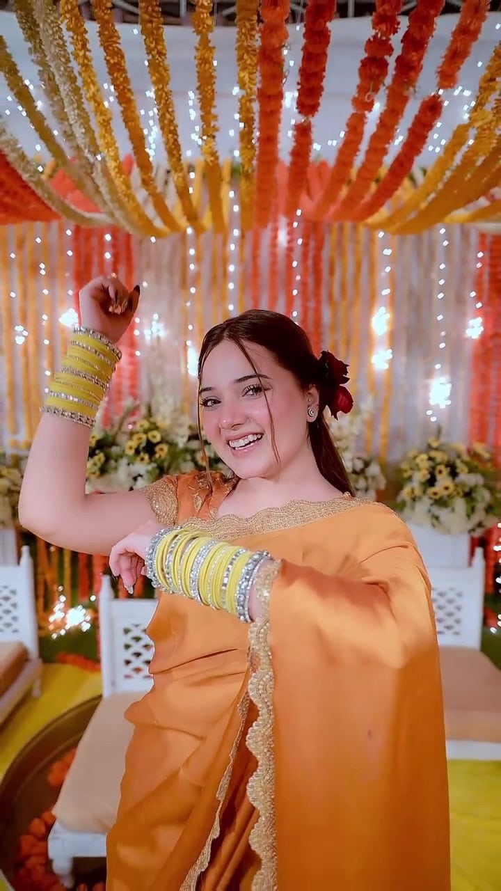 Rabeeca Khan Mayon Pictures & Videos