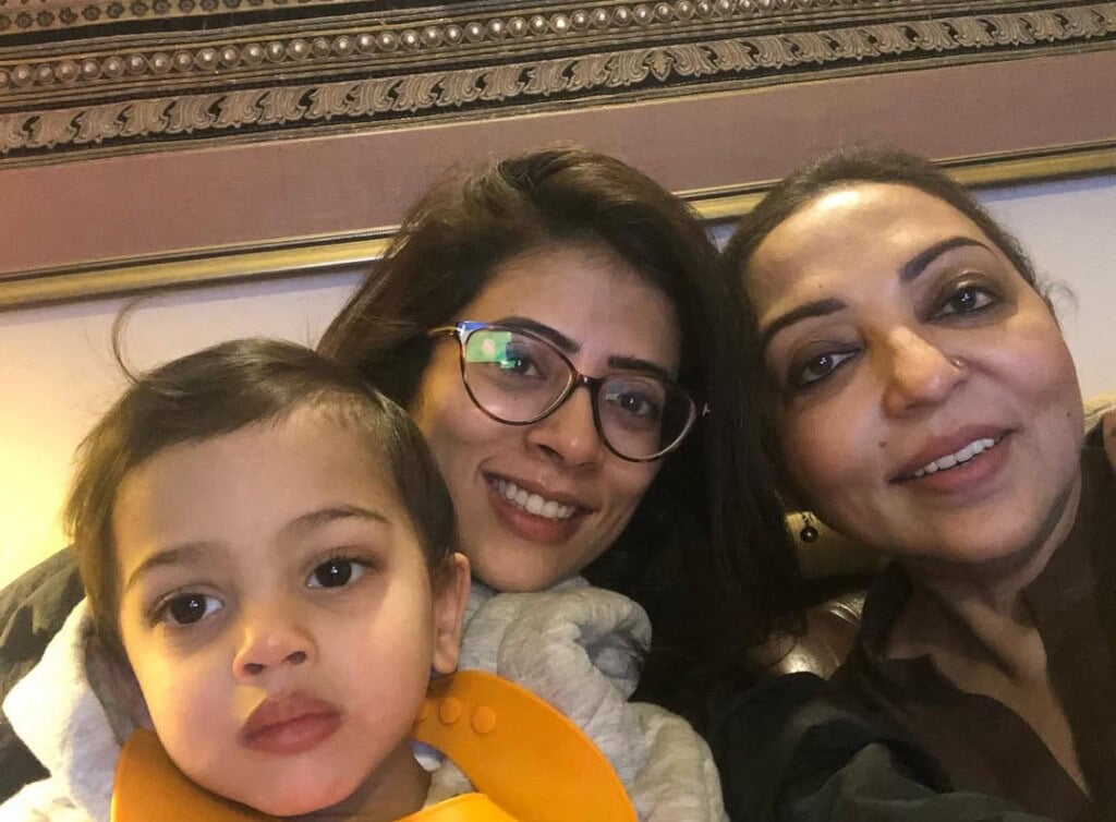 Meri Zindagi Hai Tu Fame Dr Falak Is Related To Famous Celebrities