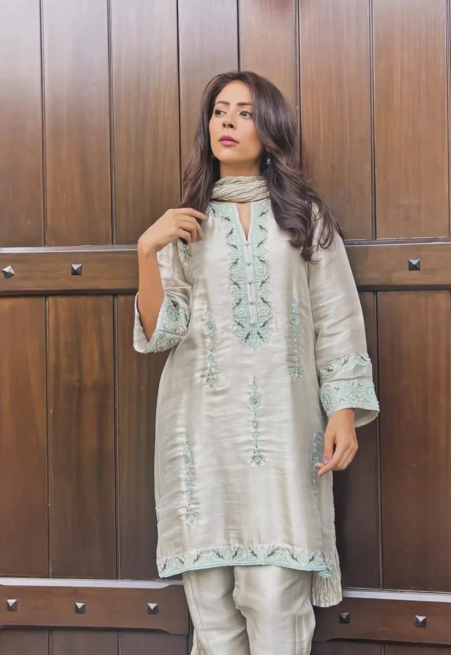 Meri Zindagi Hai Tu Fame Dr Falak Is Related To Famous Celebrities