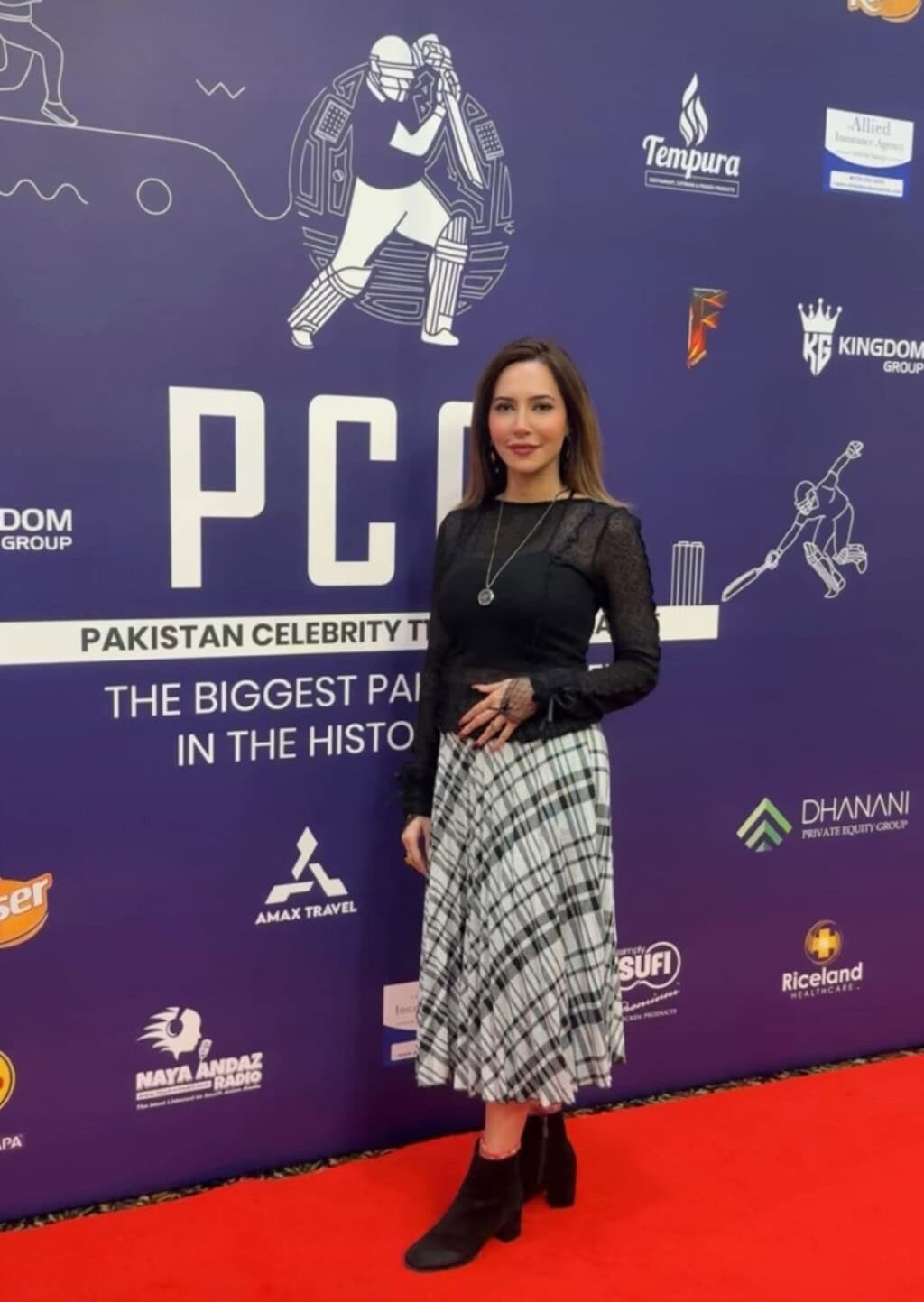 Fahad Mustafa Flirts With A Fan in the USA