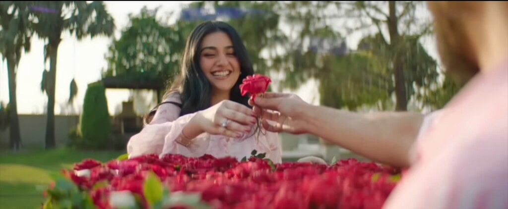 Falak Shabir Sweet Surprise for Wife Sarah Khan Wins Public