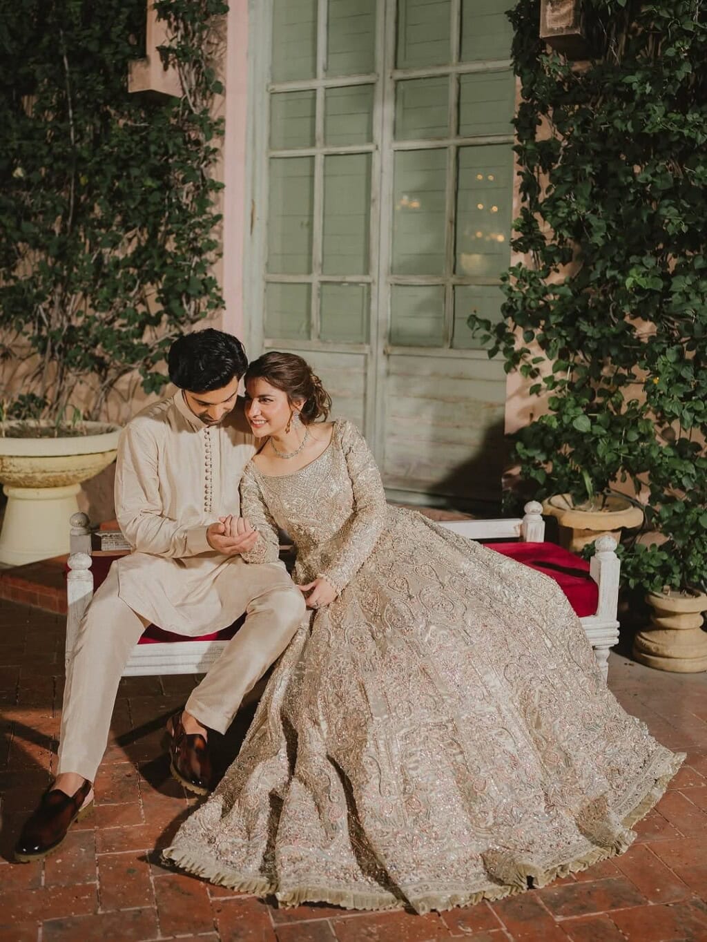 Fans Want Dananeer Mobeen & Ahad Raza Mir to Marry