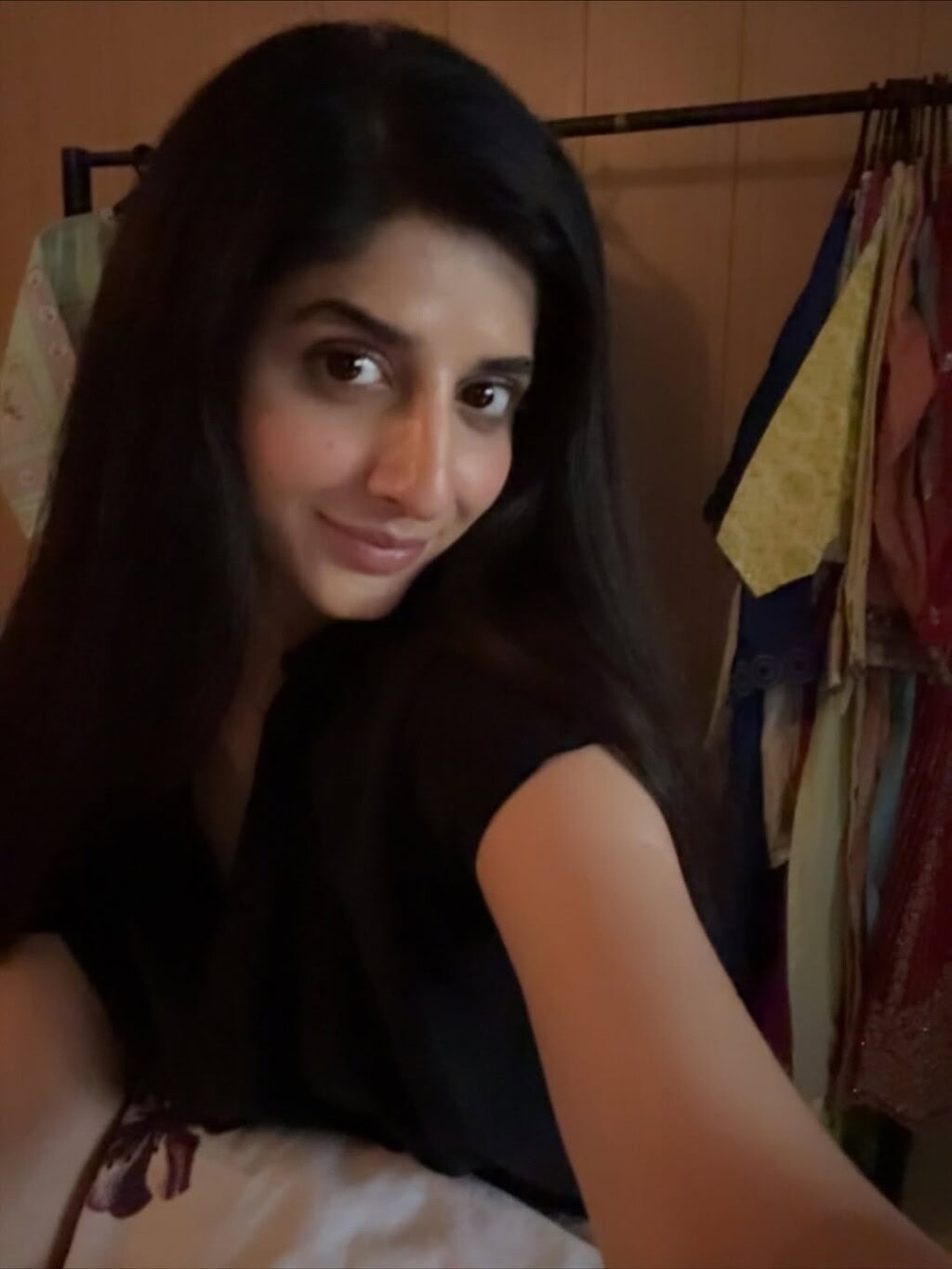Mawra Hocane Shares Memorable BTS from Jama Taqseem