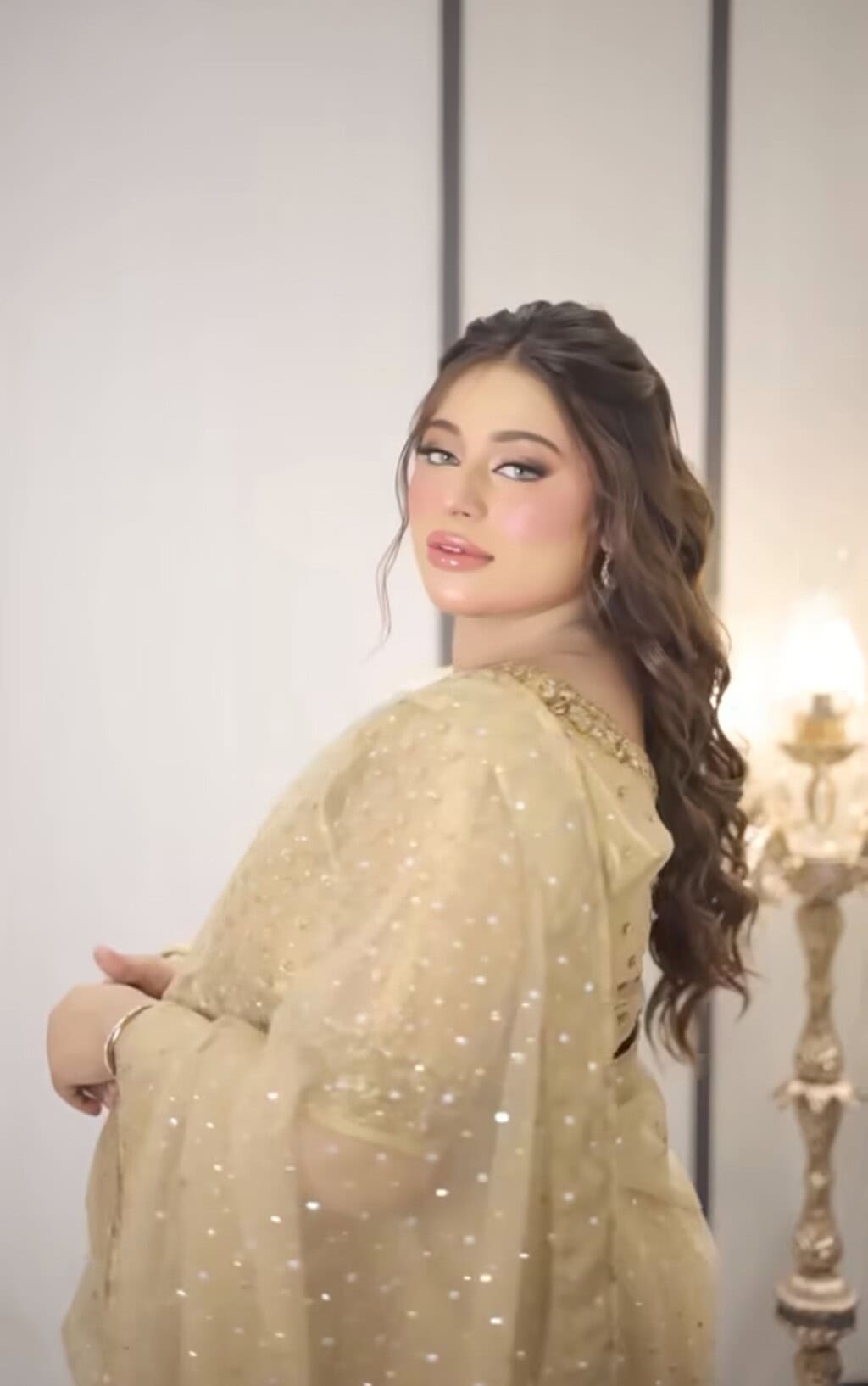 Aiman Khan and Minal Khan Brother’s Pregnancy Photoshoot