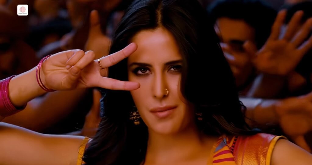 Sidra Niazi’s Look in Sanwal Yaar Piya Draws Comparisons to Katrina Kaif