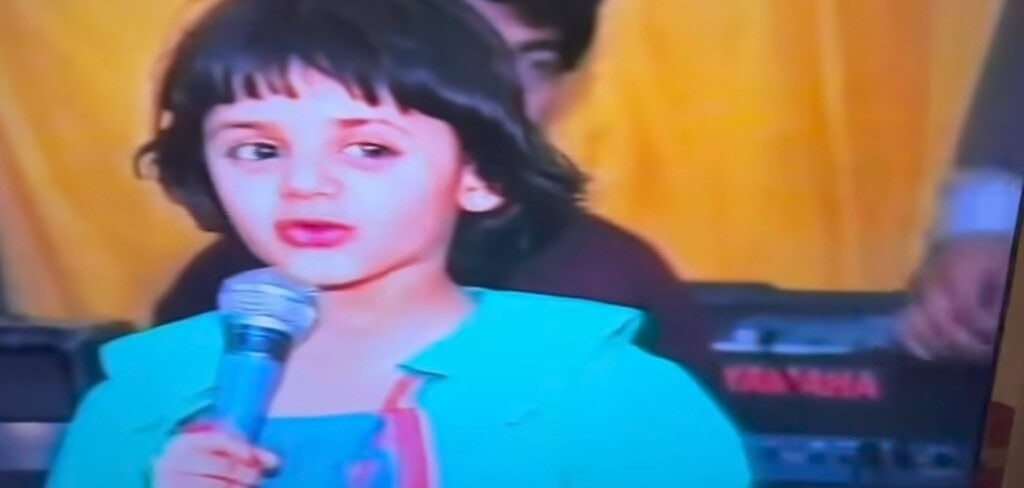 Hira Mani’s Childhood Dance Clip Gets Public Attention