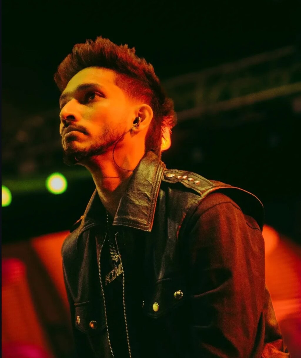 Talha Anjum Faces Fans’ Wrath After Hoisting Indian Flag