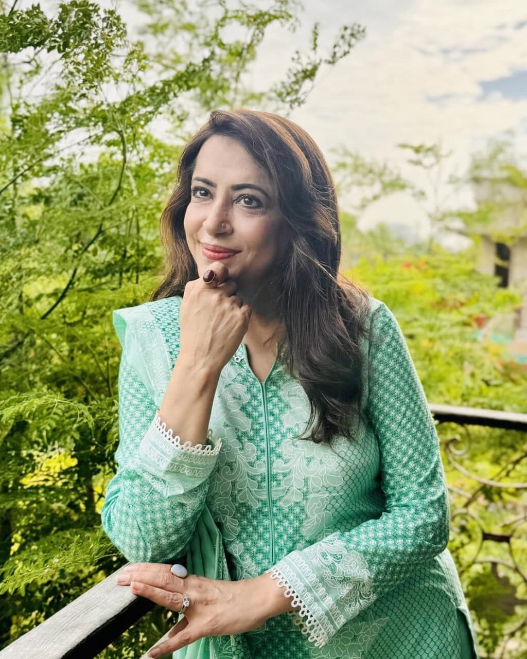 Senior Actress Farah Nadeem’s Gym Video Receives Mixed Reactions