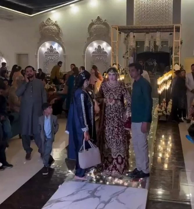 Groom’s Reaction On Bride’s Entry Goes Viral