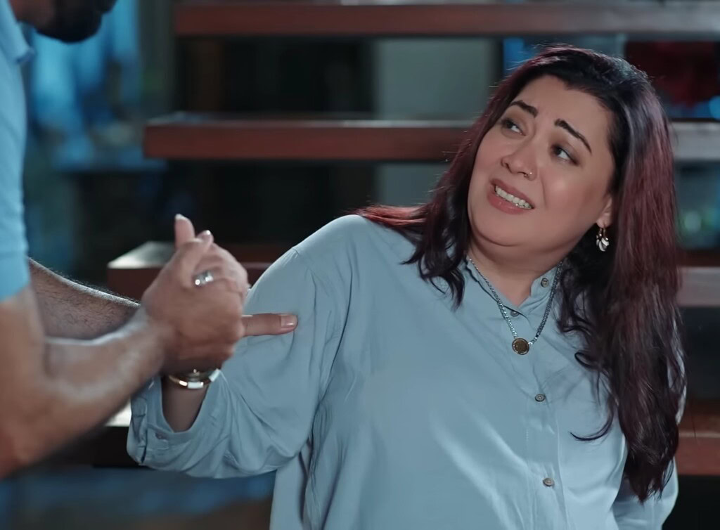 Meri Bahuain – Fabiha’s Mother Chaotic Delivery Scene Raises Eyebrows