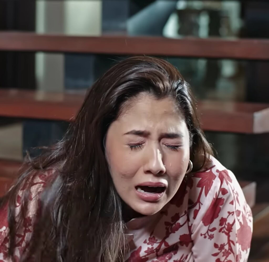 Meri Bahuain Episode 23 – Fabiha’s Fall Gets Interesting Public Reactions