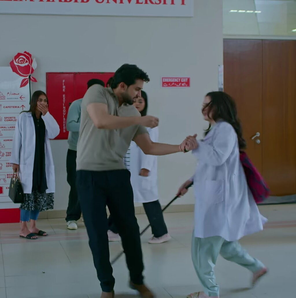 Meri Zindagi Hai Tu – Hania Aamir Beating Bilal Abbas Khan Goes Viral