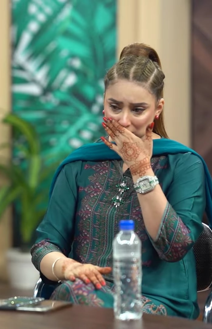 Dr Nabiha Ali Khan Breaks Into Tears While Replying To Criticism Dr Nabiha Ali Khan Breaks Into Tears While Replying To Criticism