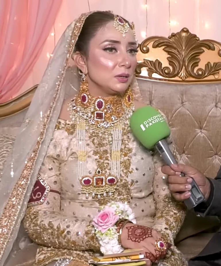 Mishi Khan Calls Out Dr Nabiha Ali Khan For Showing Off