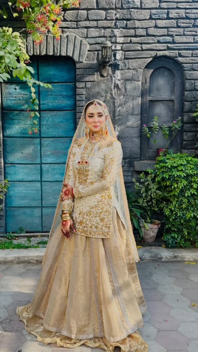 Dr Nabiha Ali Khan Admits Lying About Wedding Jewelery & Outfit