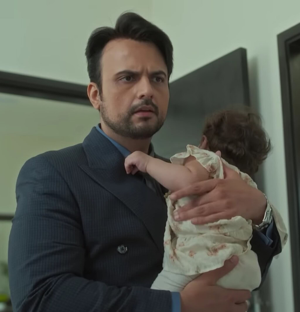 Pamaal Episode 13 – Malika’s Postpartum Depression Triggers Public