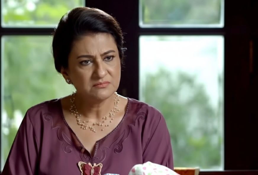 Nadia Khan Exposes Senior Pakistani Actresses’  Horrible Behavior