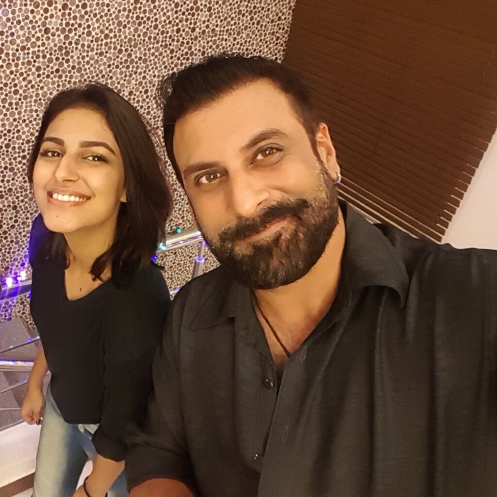 Shamoon Abbasi Responds To Daughter Anzela Abbasi’s Allegations Against Him