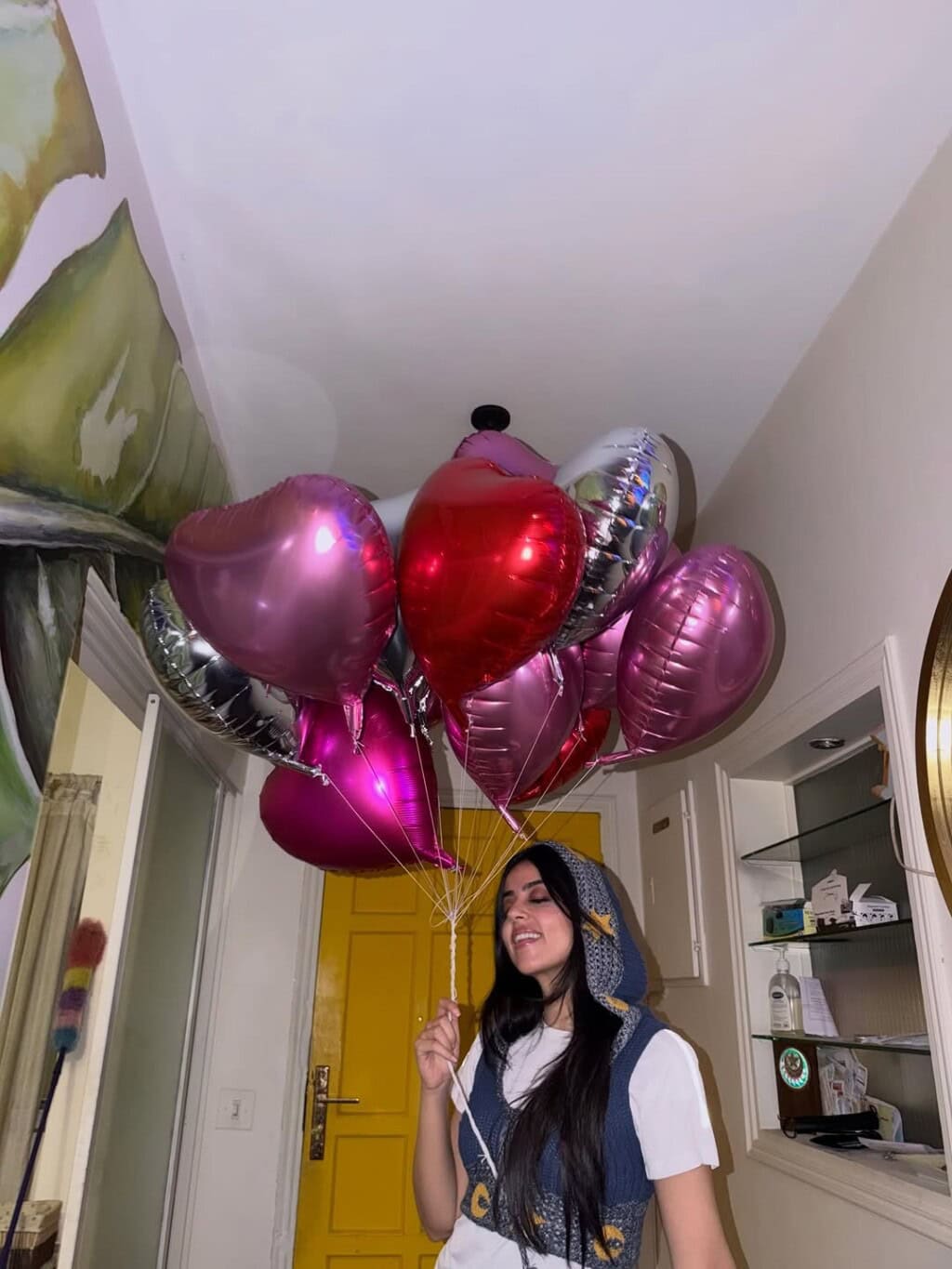 Hania Aamir and Yashma Gill’s Christmas Celebration Heavily Criticized