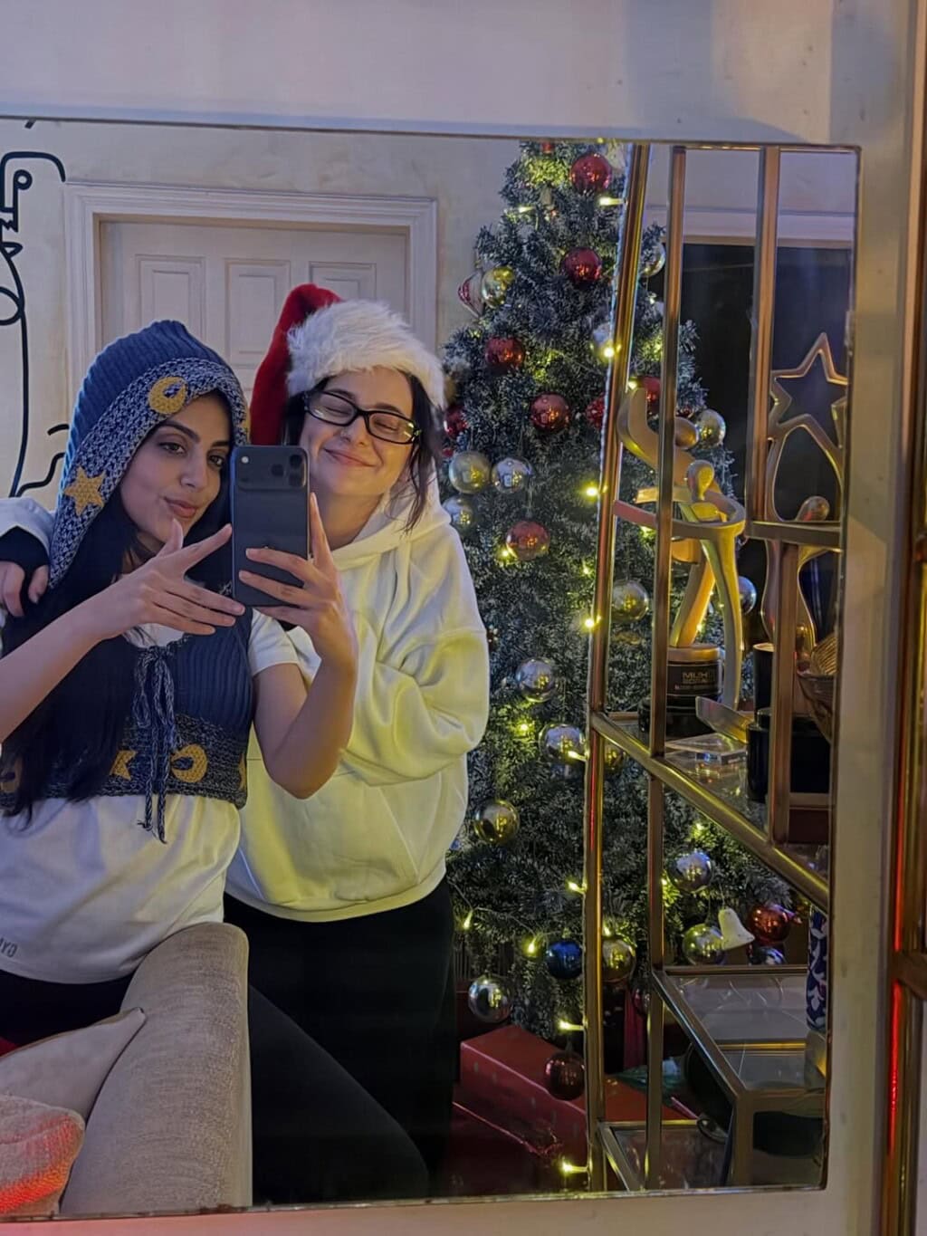 Hania Aamir and Yashma Gill’s Christmas Celebration Heavily Criticized