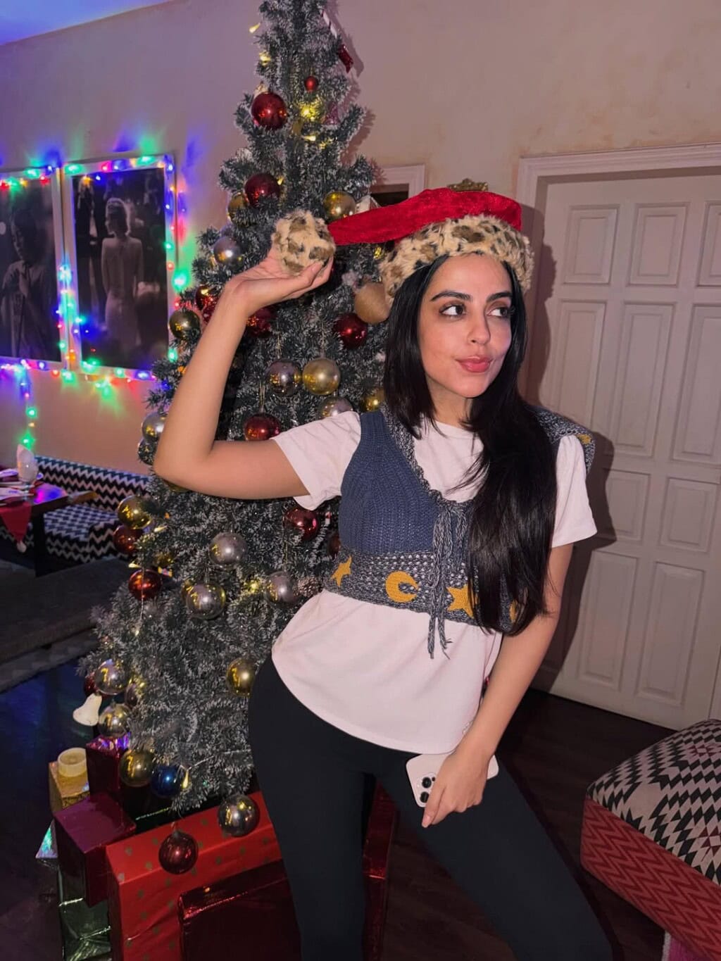 Hania Aamir and Yashma Gill’s Christmas Celebration Heavily Criticized