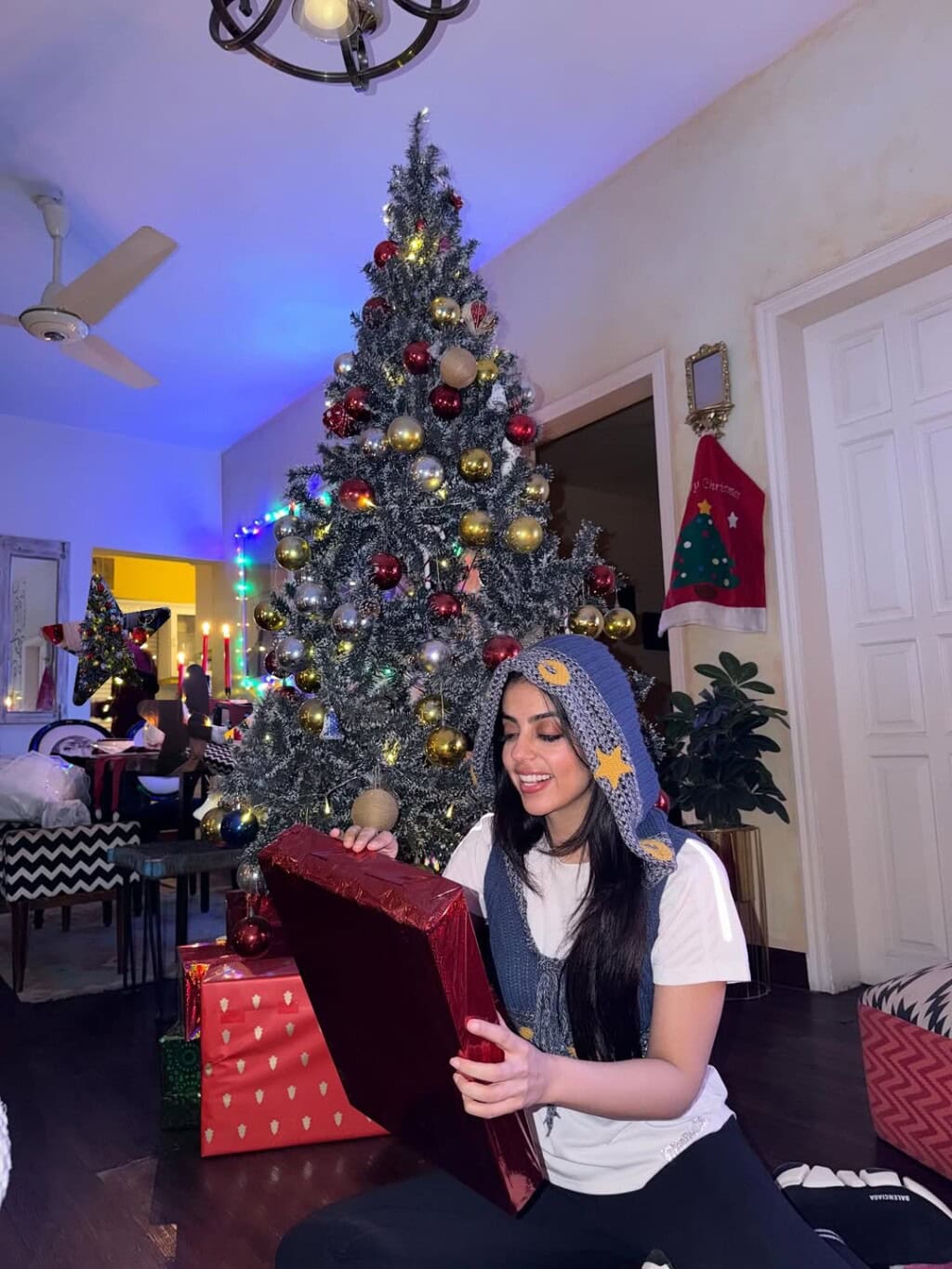 Hania Aamir and Yashma Gill’s Christmas Celebration Heavily Criticized
