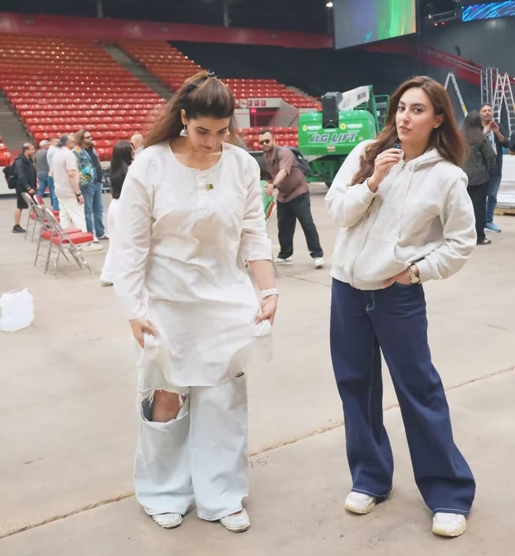 Hareem Farooq’s Ripped Jeans Look at HUM Awards Sparks Backlash